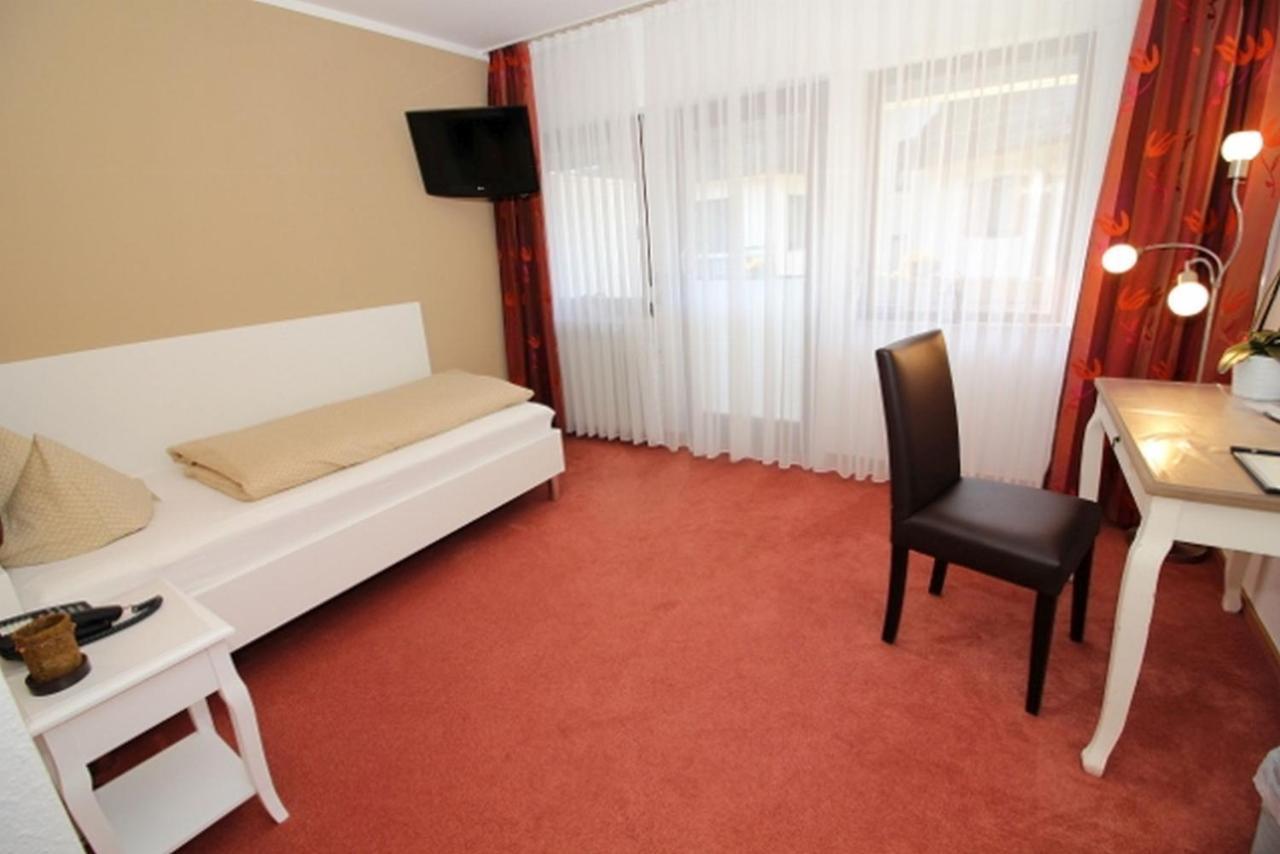 Hotel Garni Café Räpple Bad Peterstal-Griesbach Exteriör bild